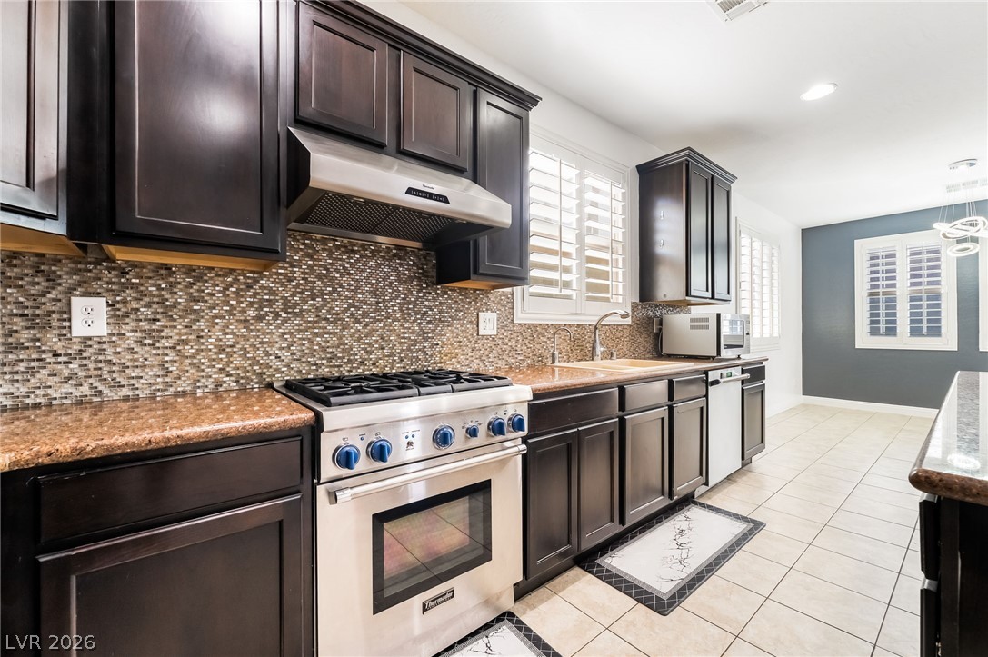 605 Viale Machiavelli Lane Henderson NV 89011