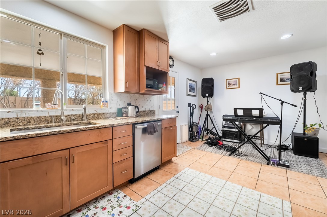 5034 Rappahanock Street Las Vegas NV 89122