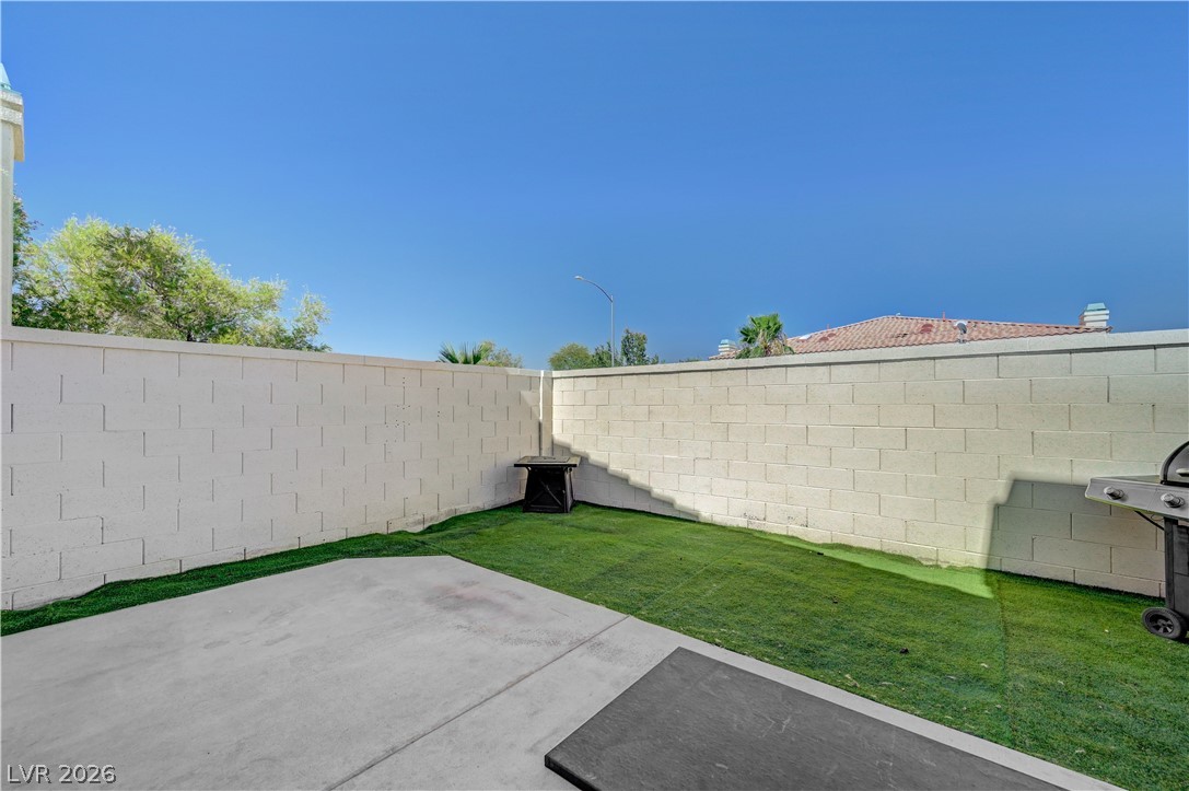 8012 Delbonita Avenue Las Vegas NV 89147