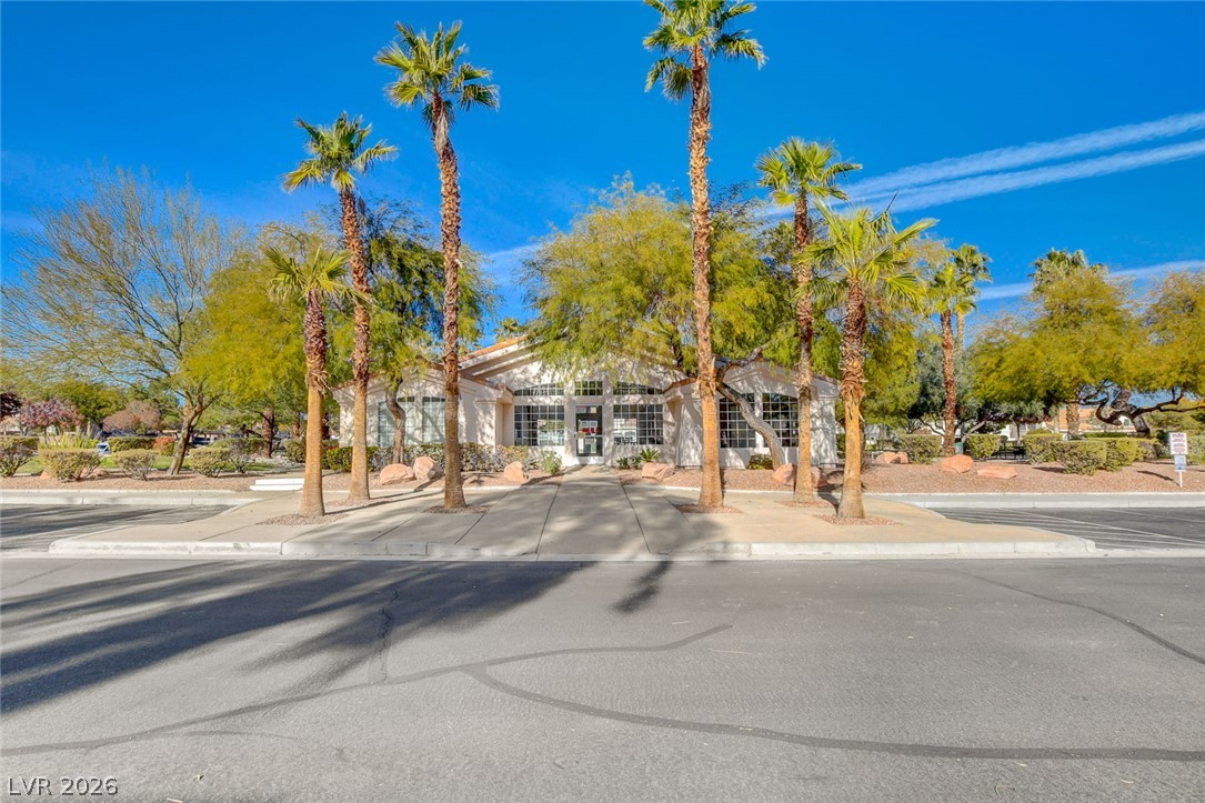 8012 Delbonita Avenue Las Vegas NV 89147