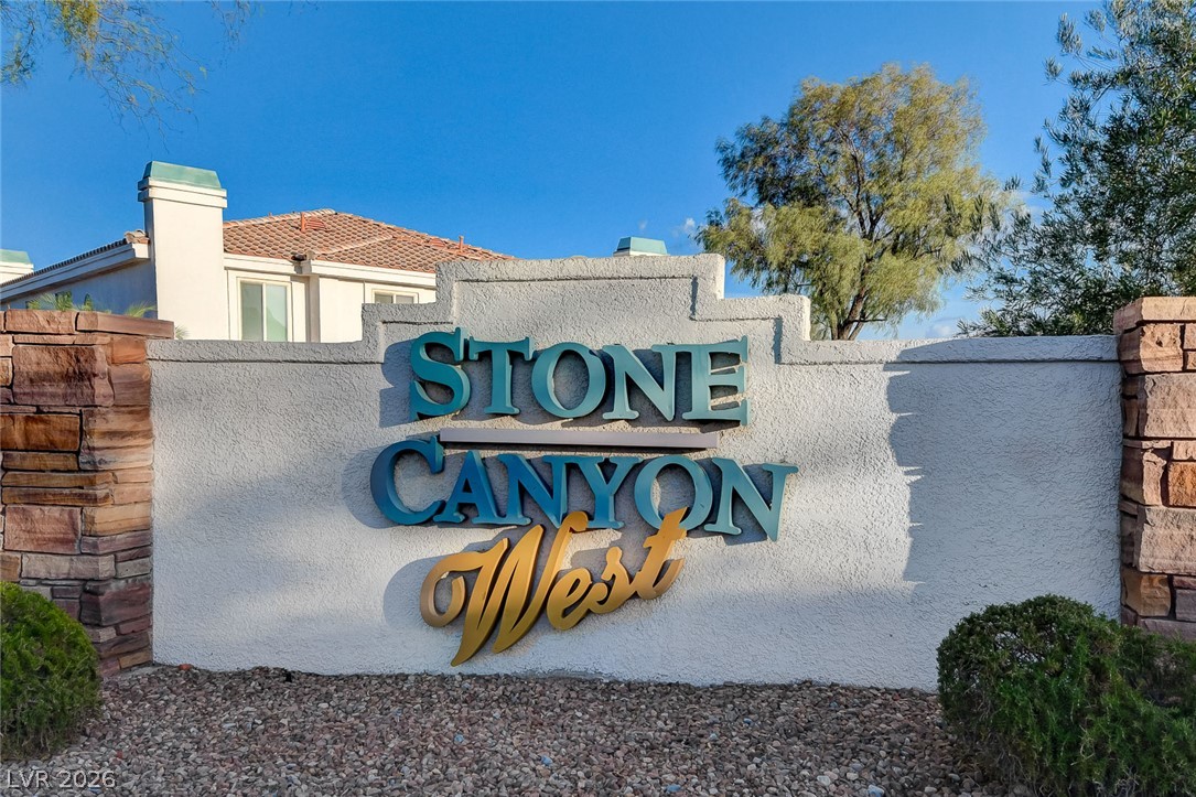 8012 Delbonita Avenue Las Vegas NV 89147