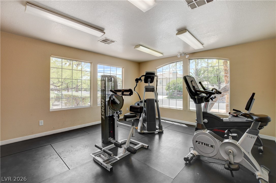 8012 Delbonita Avenue Las Vegas NV 89147