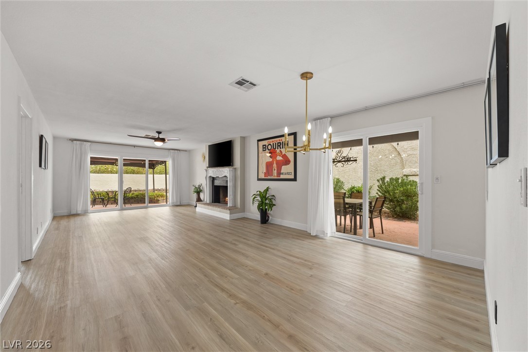 2117 Plaza De La Candela Las Vegas NV 89102