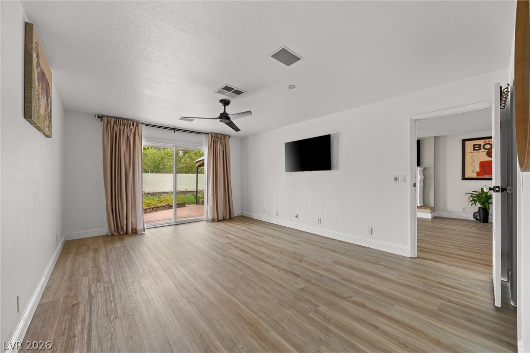 2117 Plaza De La Candela Las Vegas NV 89102