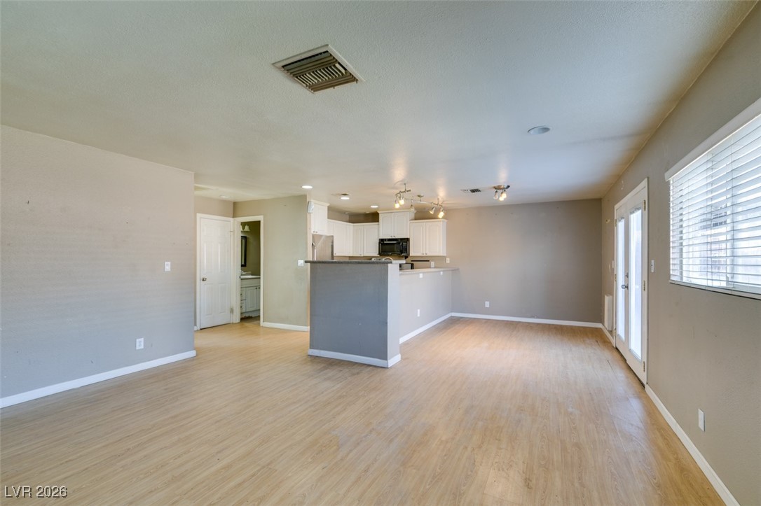 5650 Sea Breeze Avenue Las Vegas NV 89110