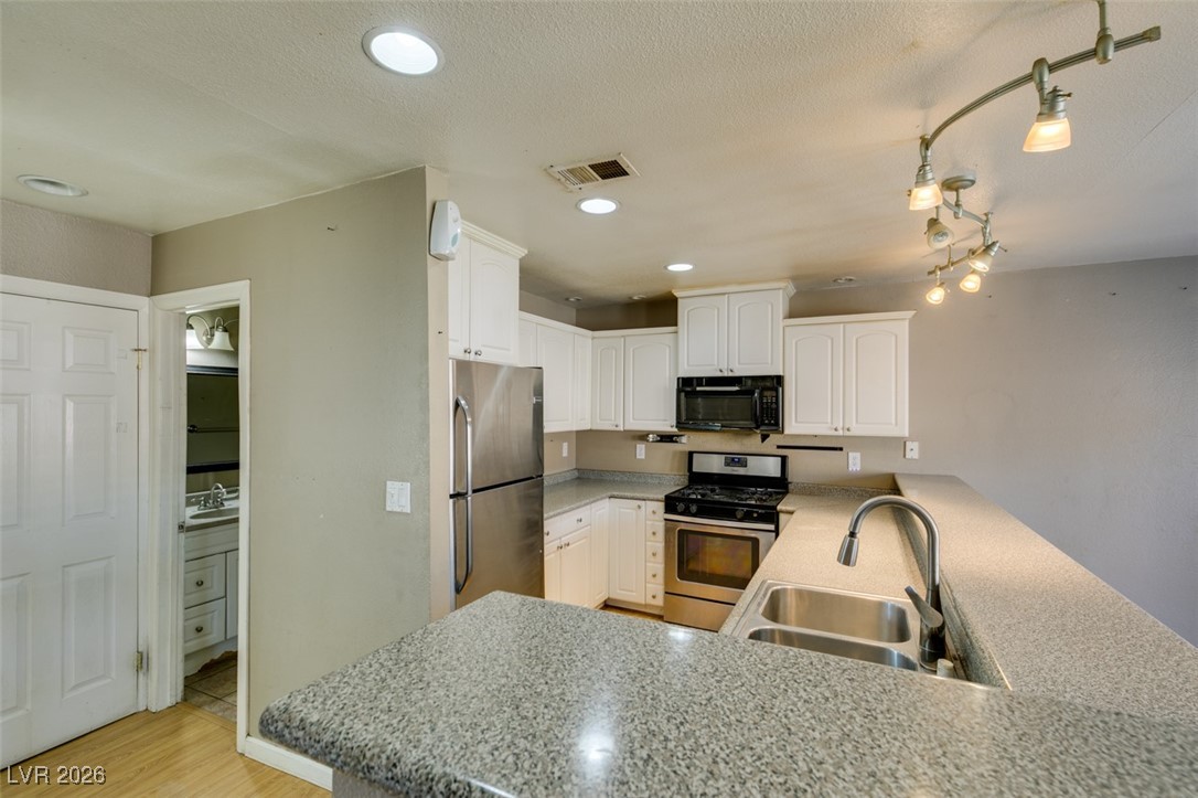 5650 Sea Breeze Avenue Las Vegas NV 89110