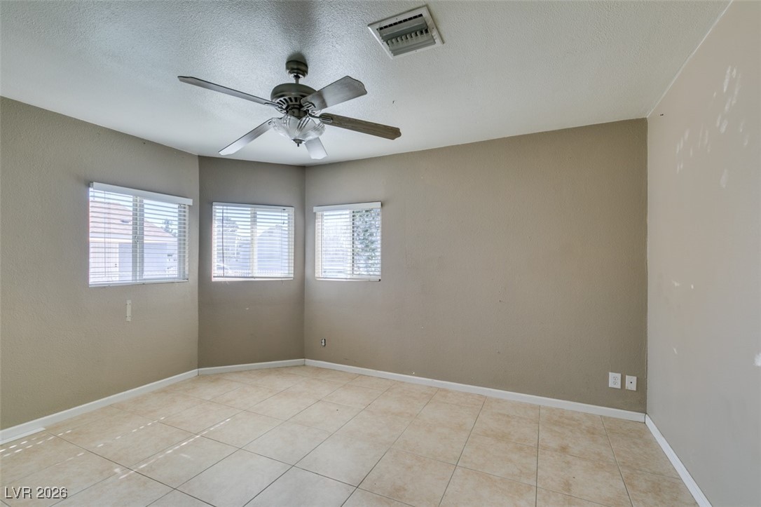 5650 Sea Breeze Avenue Las Vegas NV 89110