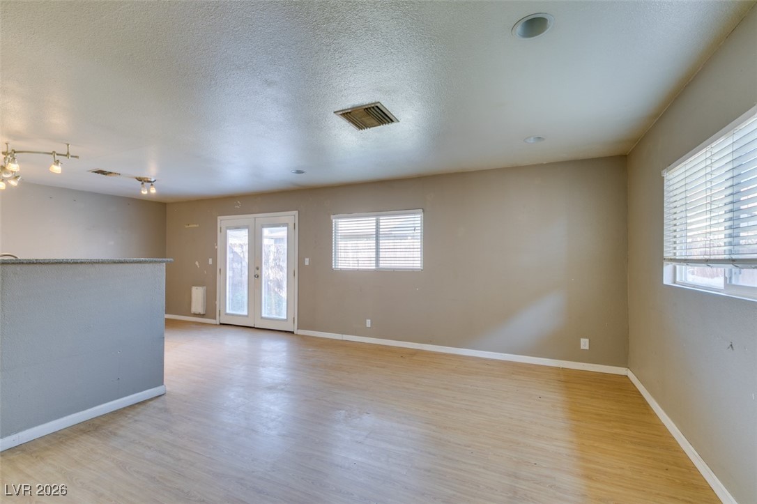 5650 Sea Breeze Avenue Las Vegas NV 89110