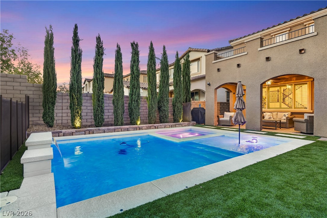 571 Signal Peak Street Las Vegas NV 89138