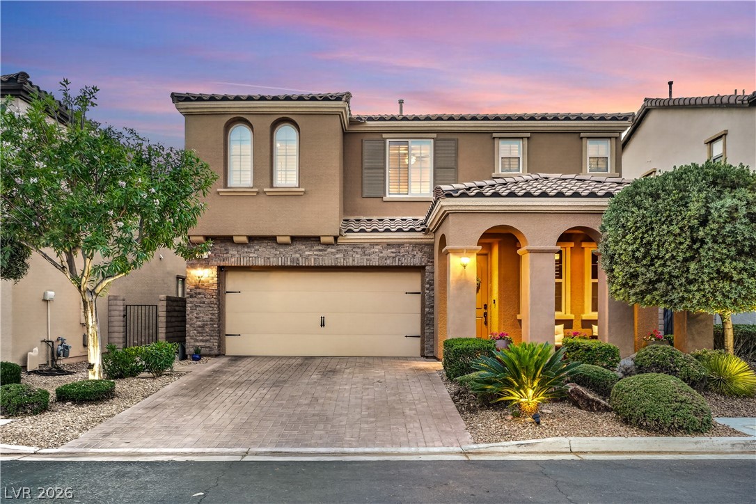 571 Signal Peak Street Las Vegas NV 89138