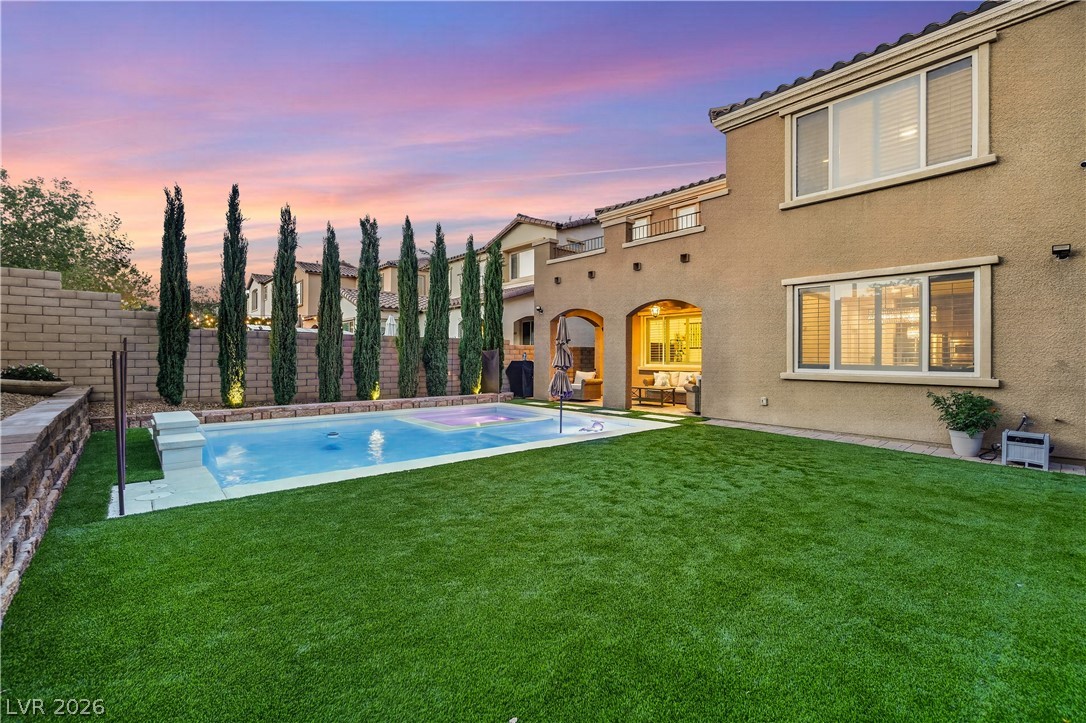 571 Signal Peak Street Las Vegas NV 89138