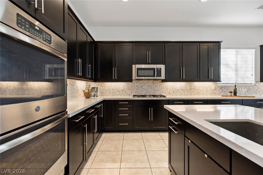 5374 Tierra Faith Avenue Las Vegas NV 89139