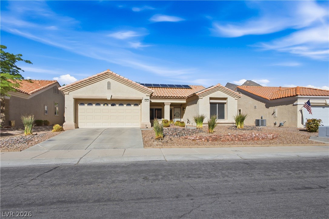 2261 Hot Oak Ridge Street Las Vegas NV 89134