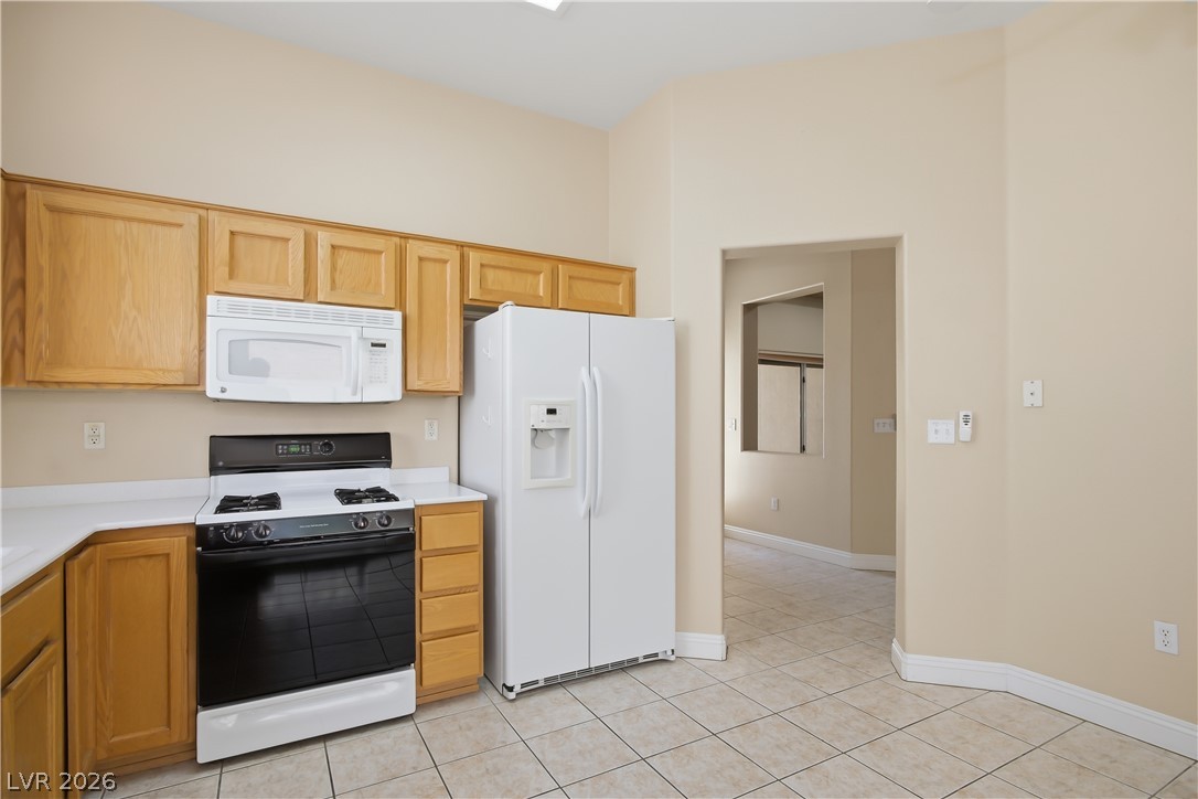 2261 Hot Oak Ridge Street Las Vegas NV 89134