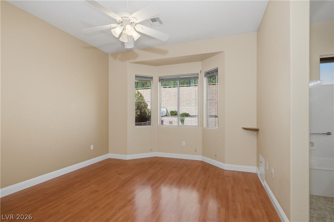 2261 Hot Oak Ridge Street Las Vegas NV 89134