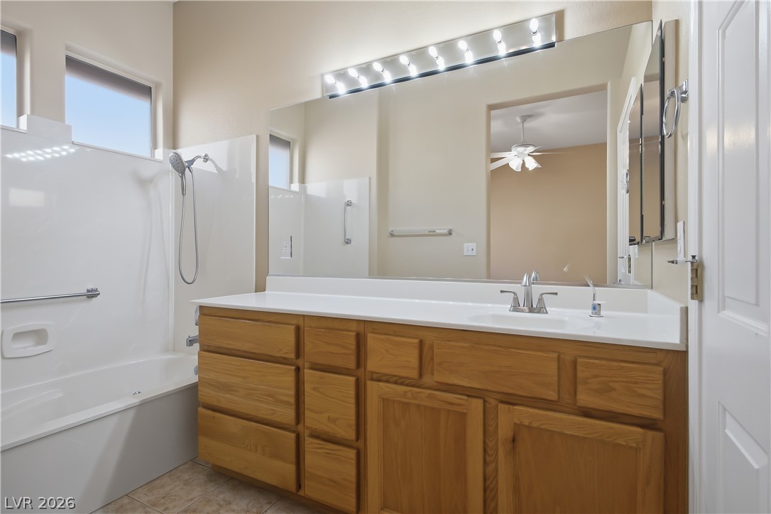 2261 Hot Oak Ridge Street Las Vegas NV 89134