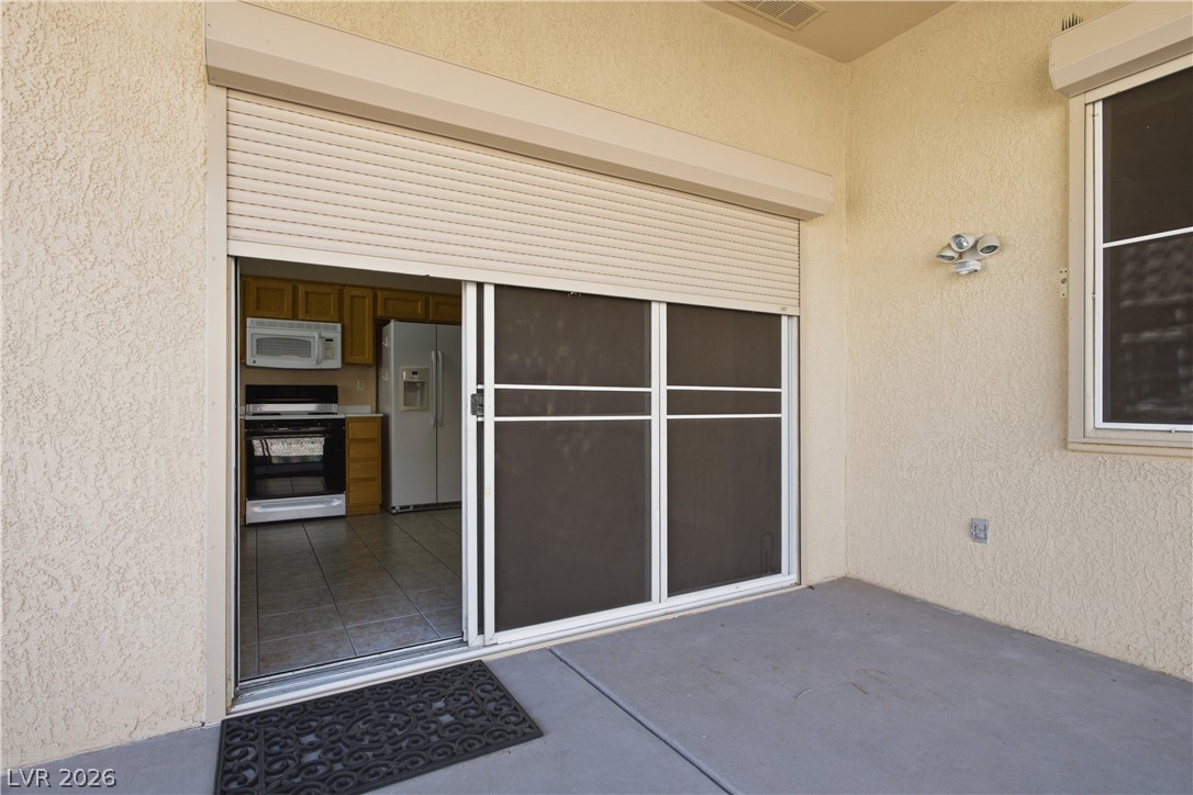 2261 Hot Oak Ridge Street Las Vegas NV 89134