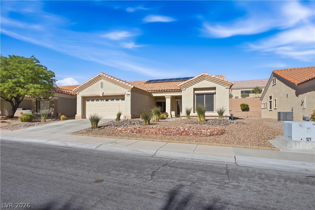 2261 Hot Oak Ridge Street Las Vegas NV 89134