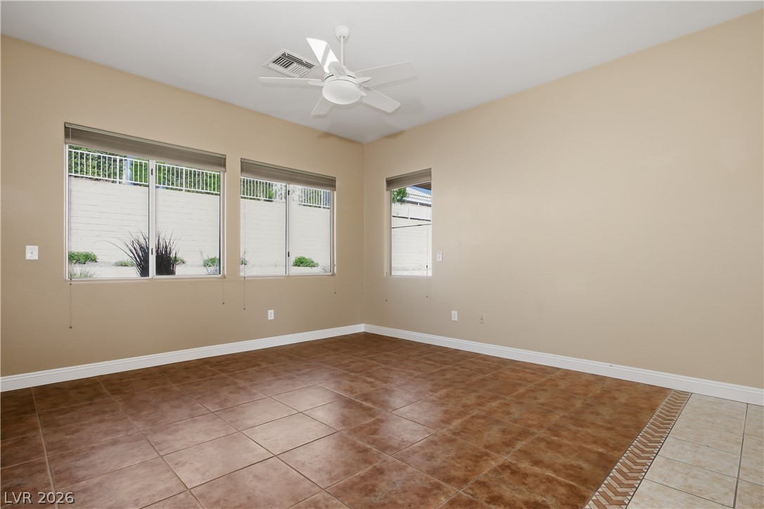 2261 Hot Oak Ridge Street Las Vegas NV 89134