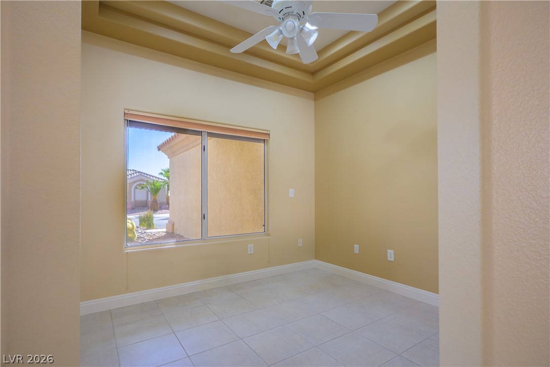 2261 Hot Oak Ridge Street Las Vegas NV 89134