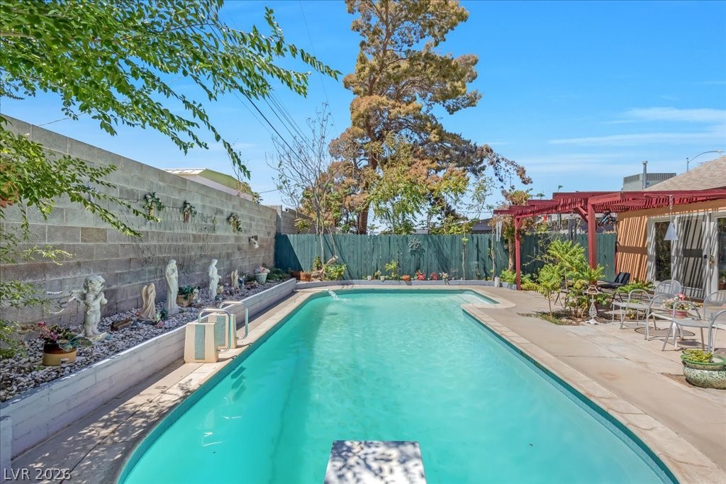 107 Elm Street Henderson NV 89015