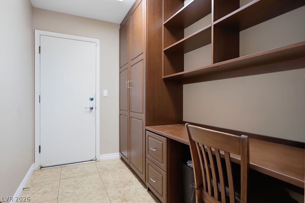 2521 Springbrook Drive Las Vegas NV 89134