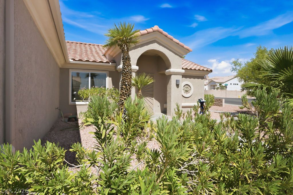 2521 Springbrook Drive Las Vegas NV 89134