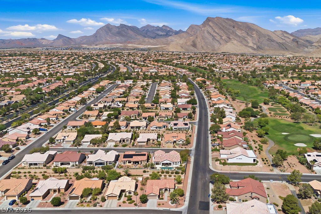 2521 Springbrook Drive Las Vegas NV 89134
