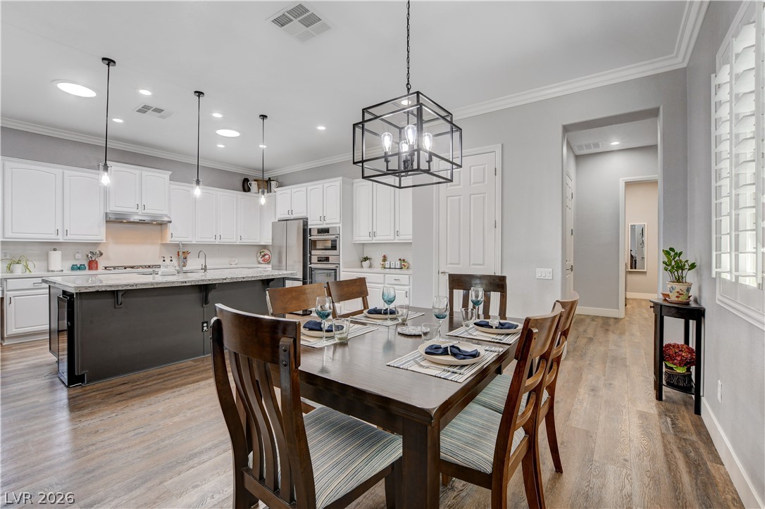 7087 April Wind Avenue Las Vegas NV 89131