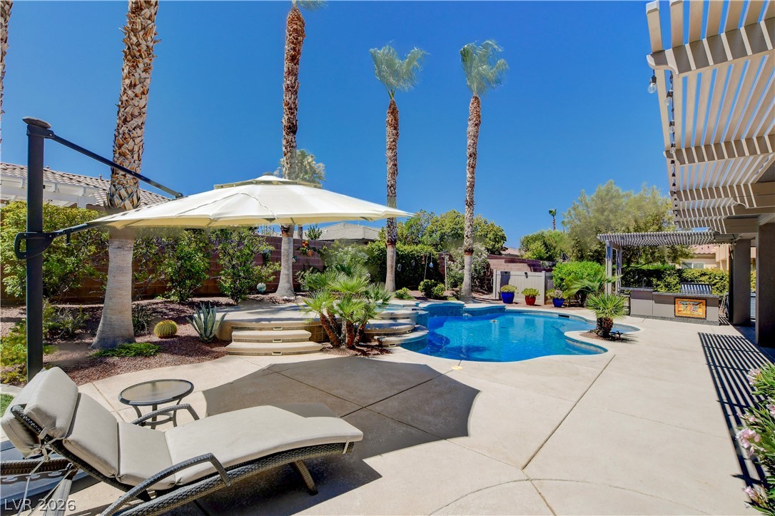 7087 April Wind Avenue Las Vegas NV 89131