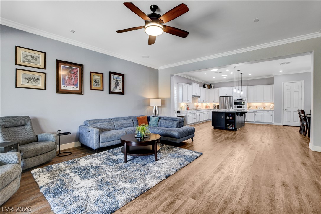 7087 April Wind Avenue Las Vegas NV 89131