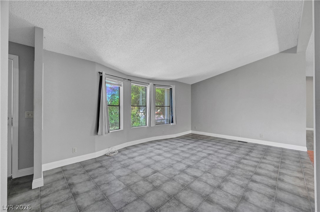 5997 Castlemont Avenue Las Vegas NV 89156