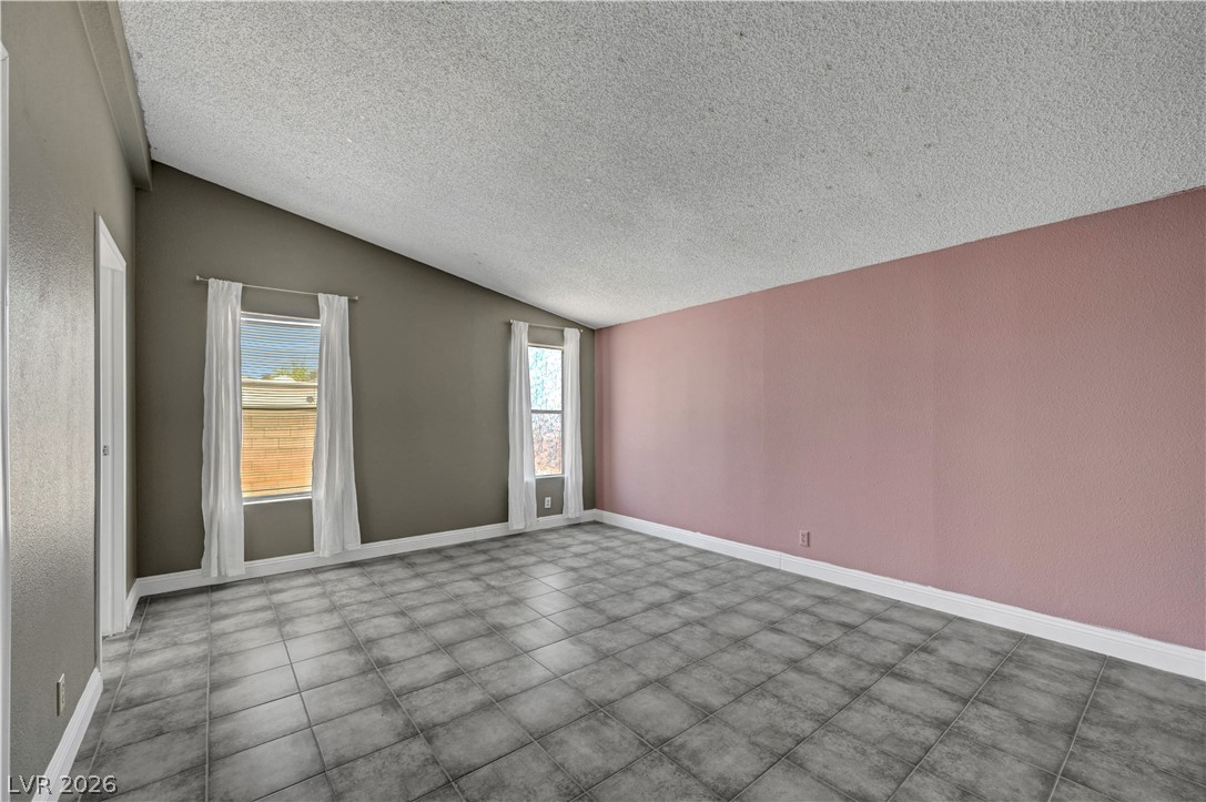 5997 Castlemont Avenue Las Vegas NV 89156