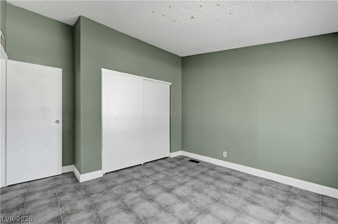 5997 Castlemont Avenue Las Vegas NV 89156
