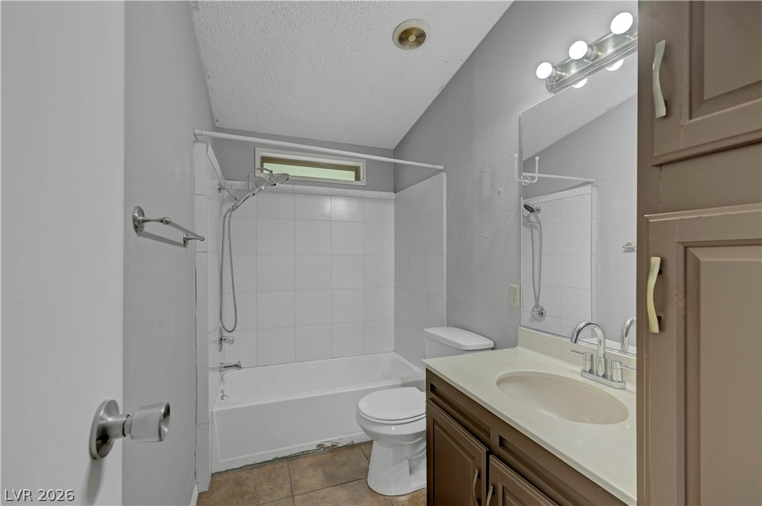 5997 Castlemont Avenue Las Vegas NV 89156