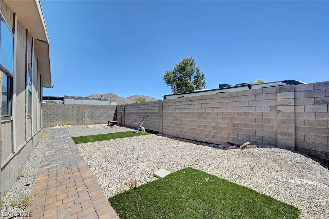 5997 Castlemont Avenue Las Vegas NV 89156