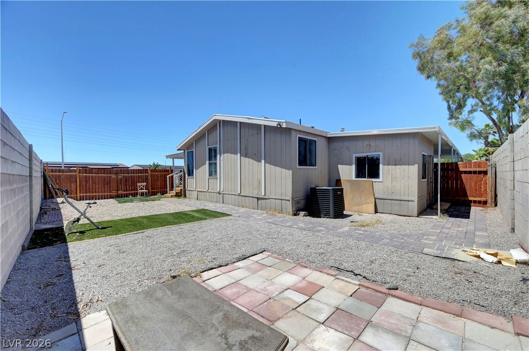 5997 Castlemont Avenue Las Vegas NV 89156