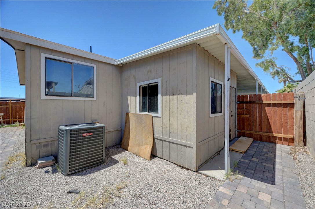5997 Castlemont Avenue Las Vegas NV 89156