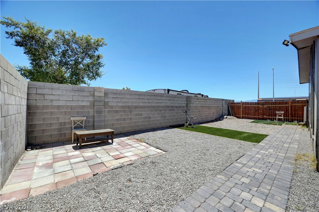 5997 Castlemont Avenue Las Vegas NV 89156