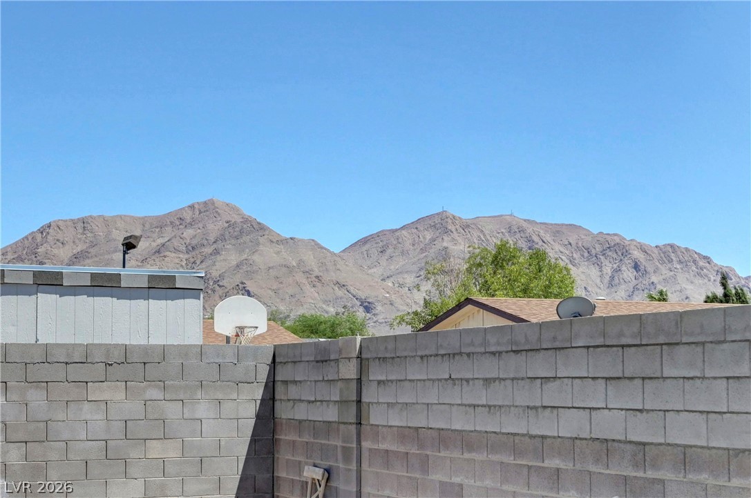 5997 Castlemont Avenue Las Vegas NV 89156
