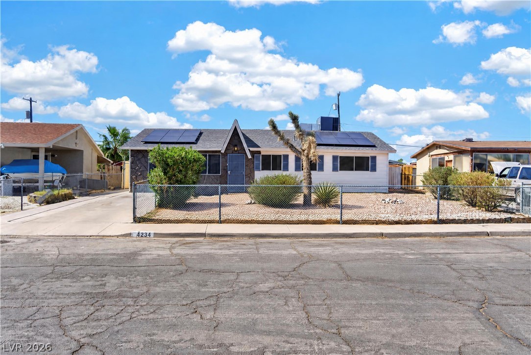 2341 Pariva Street Las Vegas NV 89115
