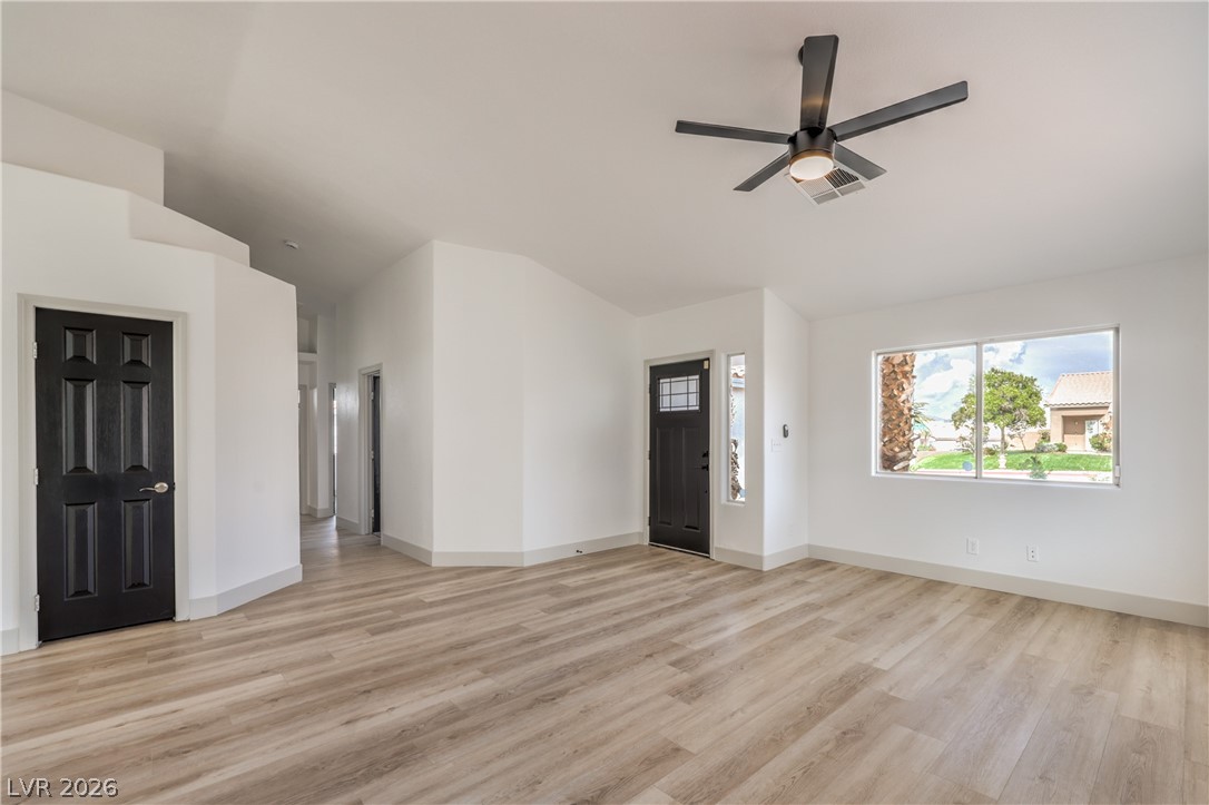 7413 Red Eagle Street Las Vegas NV 89131