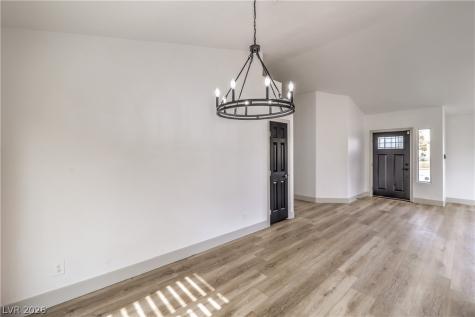 7413 Red Eagle Street Las Vegas NV 89131