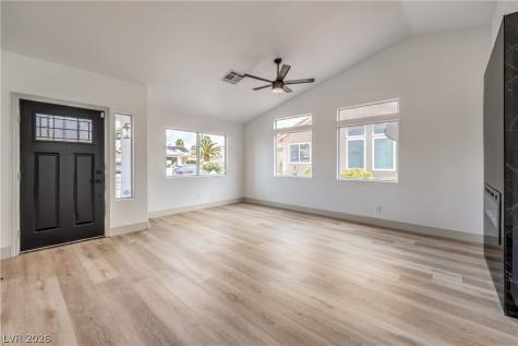 7413 Red Eagle Street Las Vegas NV 89131