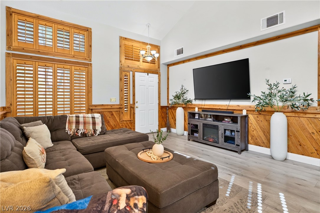 6228 Autumn Creek Drive Las Vegas NV 89130
