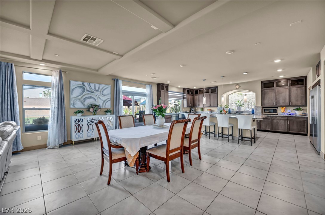 8557 South Pioneer Way Las Vegas NV 89113