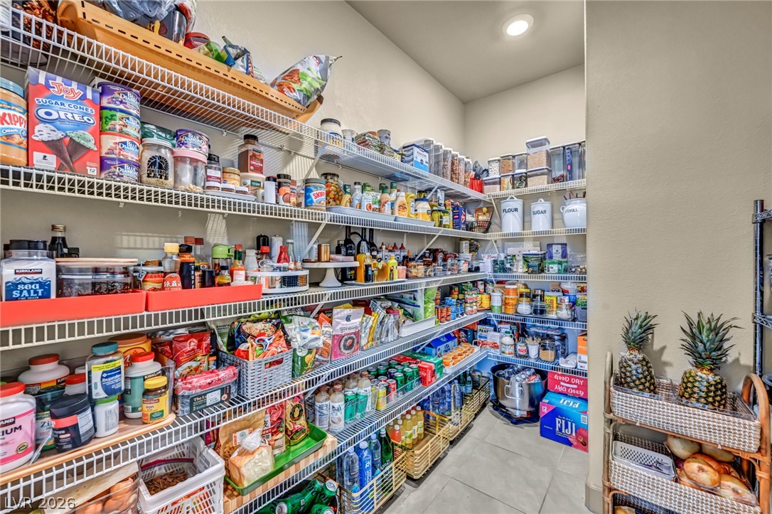 8557 South Pioneer Way Las Vegas NV 89113