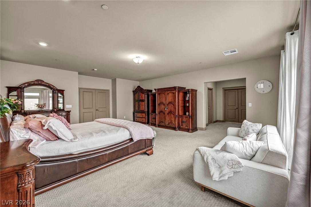 8557 South Pioneer Way Las Vegas NV 89113