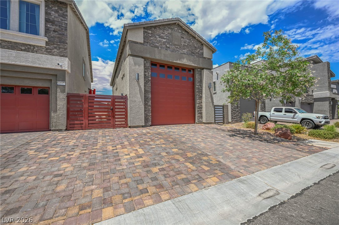 8557 South Pioneer Way Las Vegas NV 89113