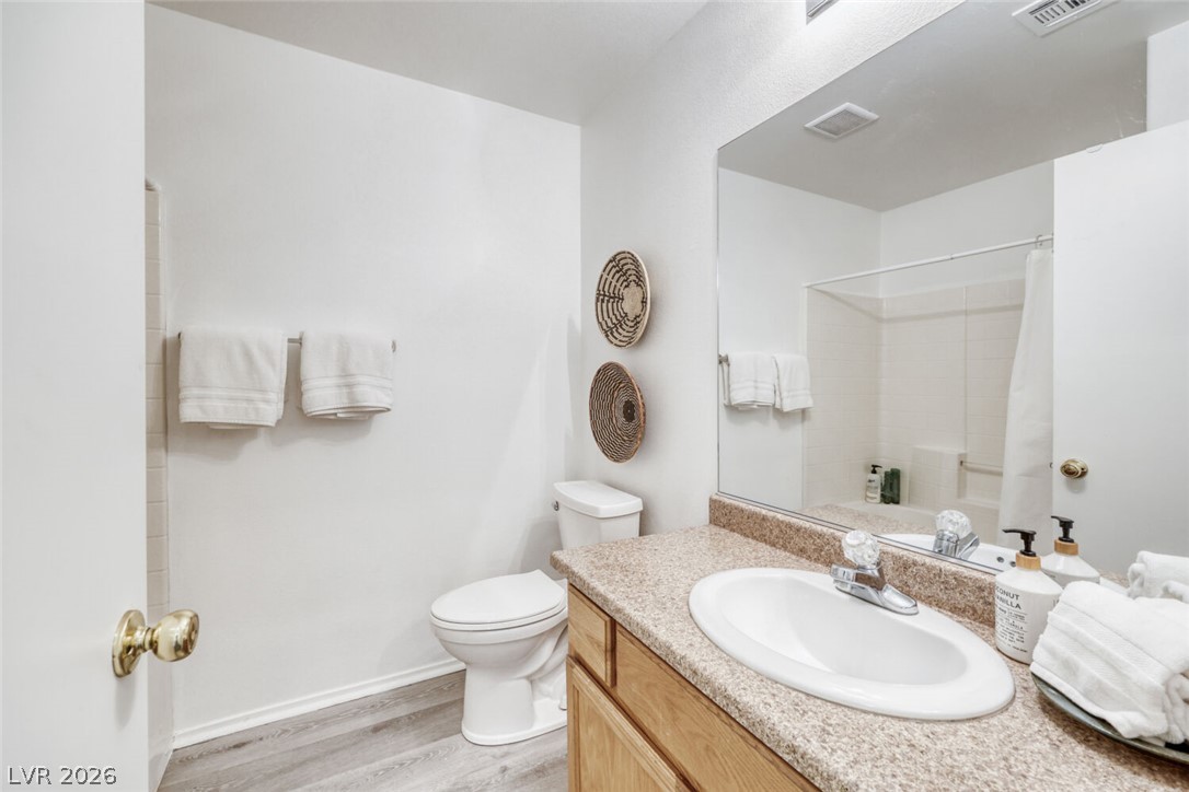 3047 Errol Flynn Street 103 Las Vegas NV 89122